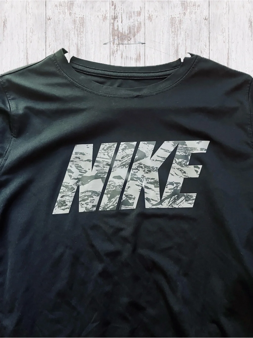 Nike Women’s Dri-Fit Black Performance Long Sleeve Athletic Training Shirt XL